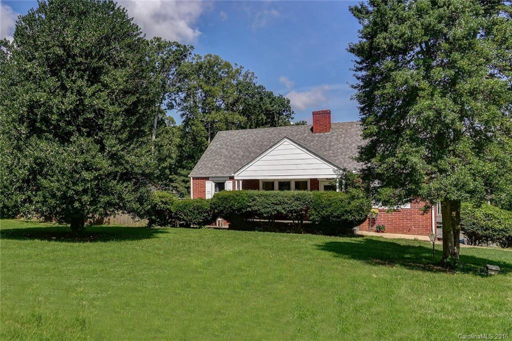 833 Sand Hill Road Asheville NC 28806