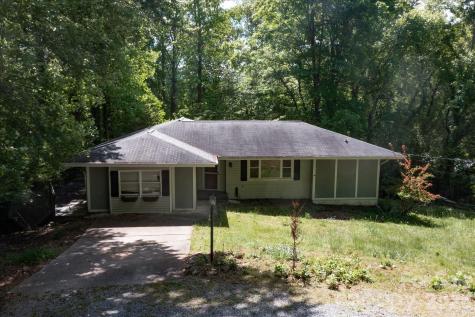 147 Barberry Heights Drive Brevard NC 28712