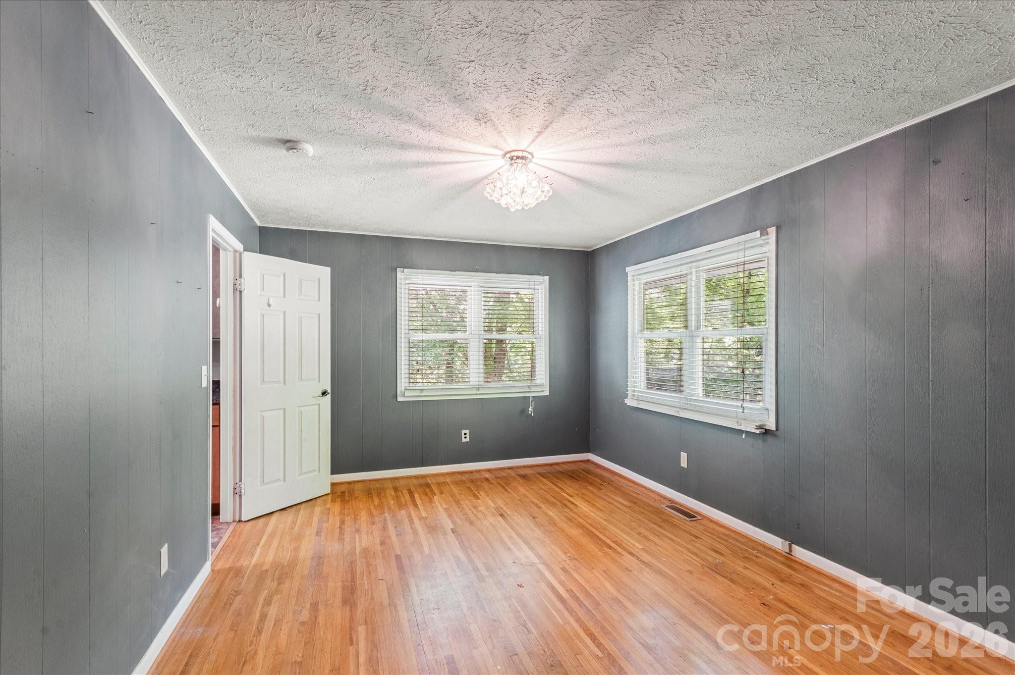 147 Barberry Heights Drive Brevard NC 28712