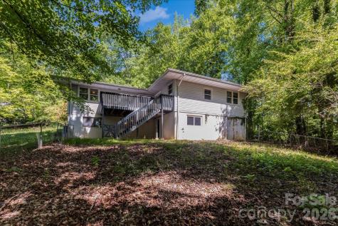 147 Barberry Heights Drive Brevard NC 28712
