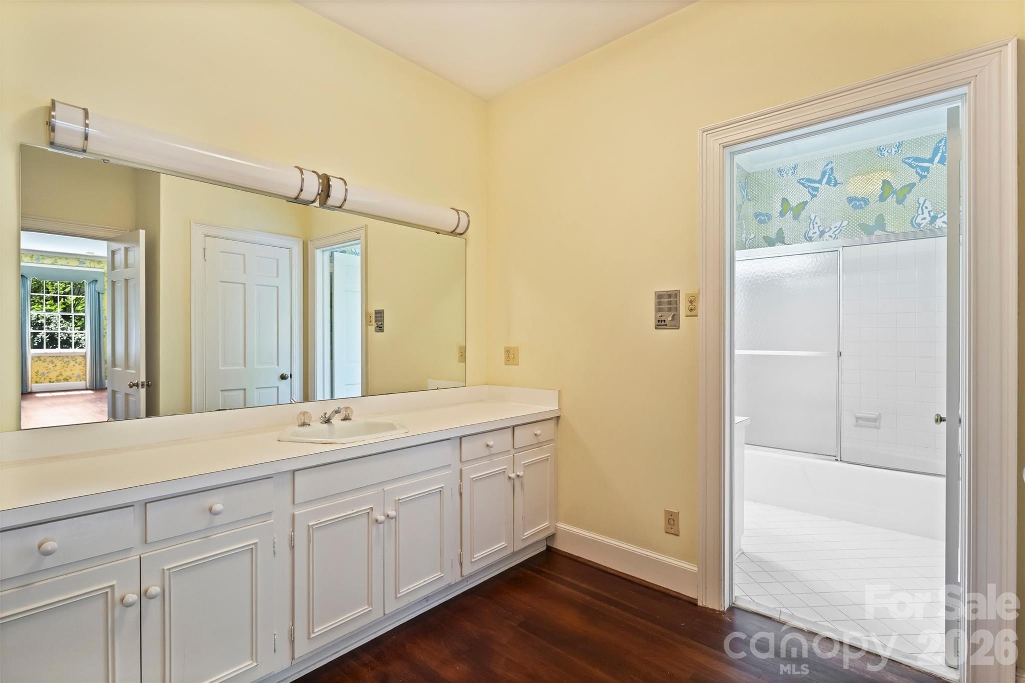 812 Ardsley Road Charlotte NC 28207