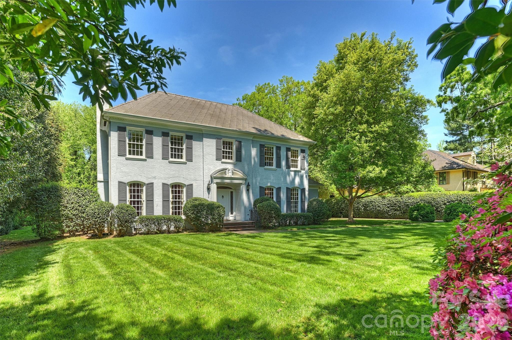 812 Ardsley Road Charlotte NC 28207