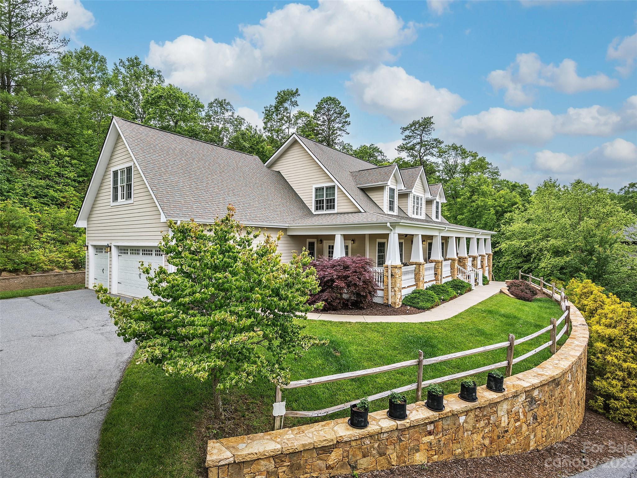 113 Willow Farm Road Fairview NC 28730