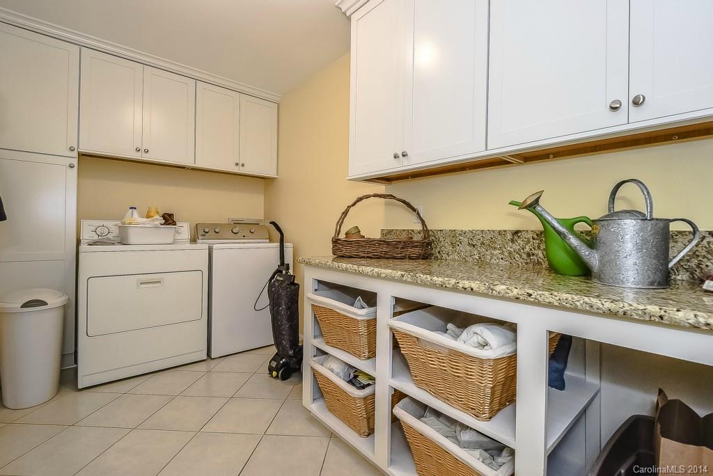 1205 Hollow Tree Court Charlotte NC 28226