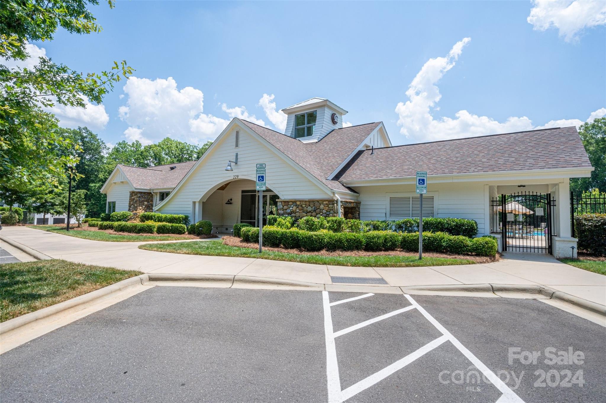 231 Lanyard Lane Belmont NC 28012