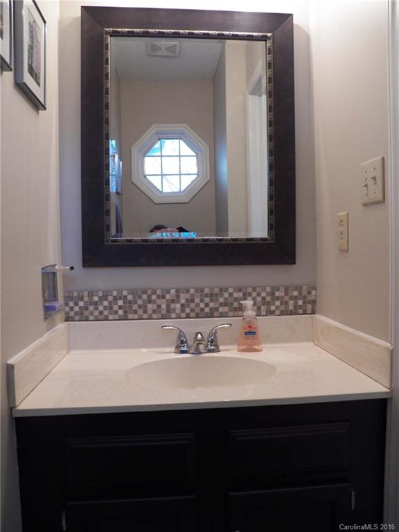 12122 Parks Farm Lane Charlotte NC 28277