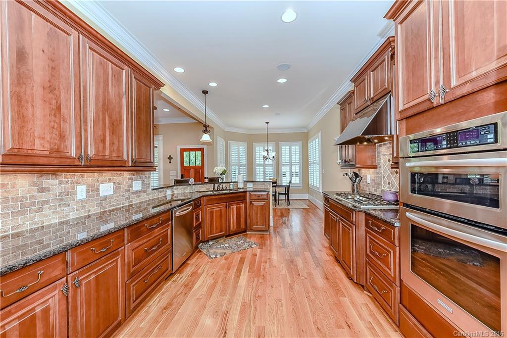 2216 Chesterfield Avenue Charlotte NC 28205