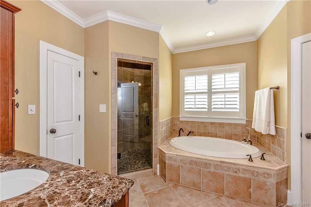 2216 Chesterfield Avenue Charlotte NC 28205