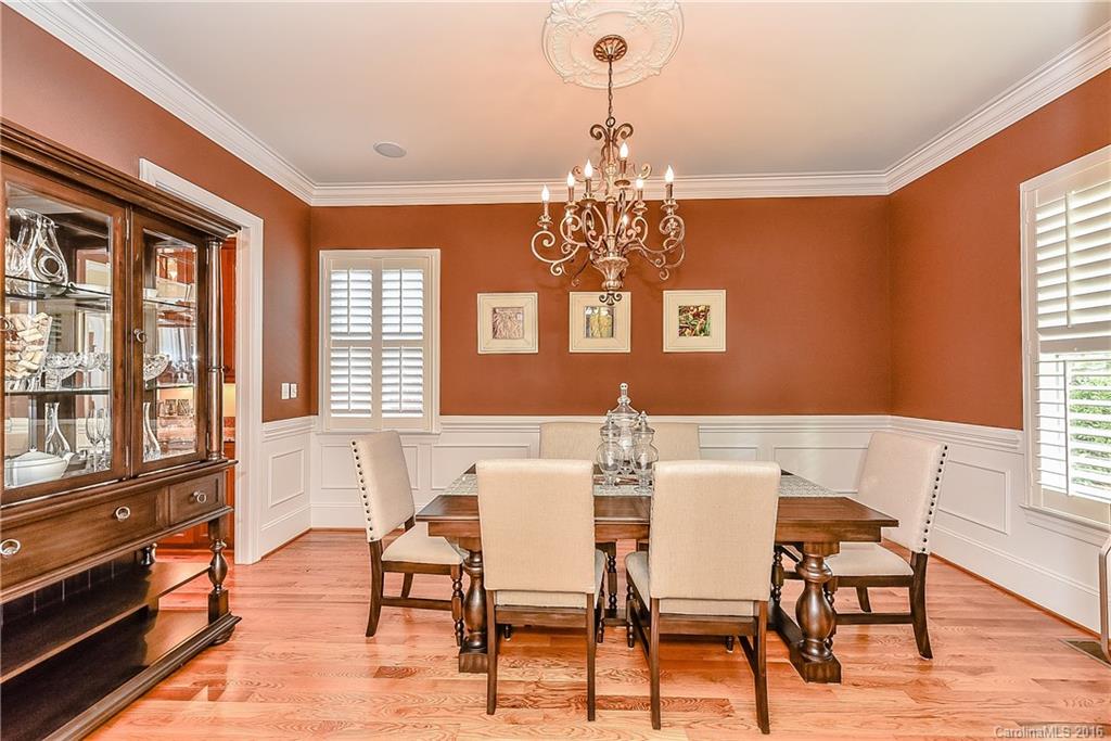2216 Chesterfield Avenue Charlotte NC 28205