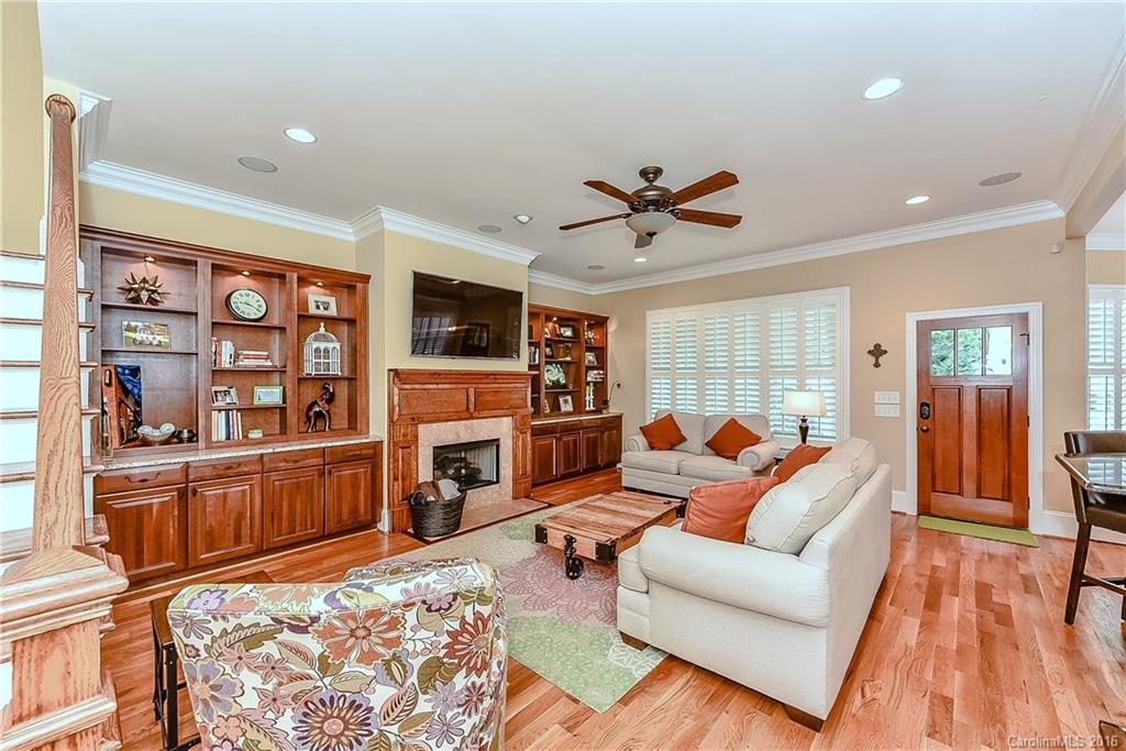 2216 Chesterfield Avenue Charlotte NC 28205