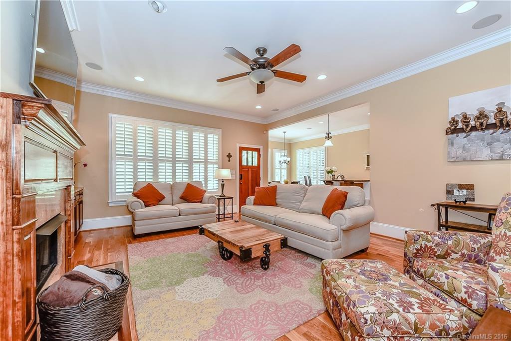 2216 Chesterfield Avenue Charlotte NC 28205