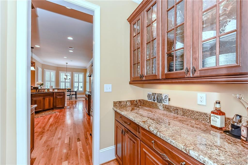 2216 Chesterfield Avenue Charlotte NC 28205