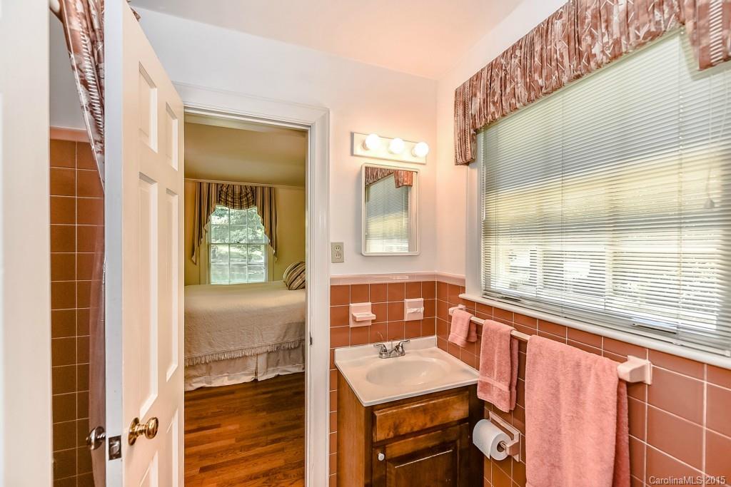 1538 Sterling Road Charlotte NC 28209