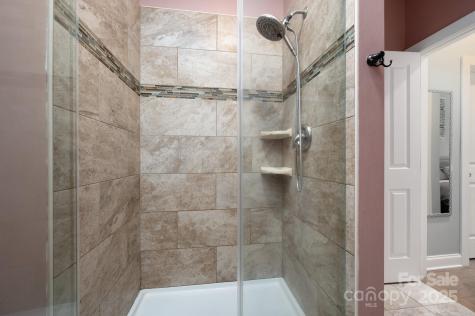 20 Central Avenue W Asheville NC 28806