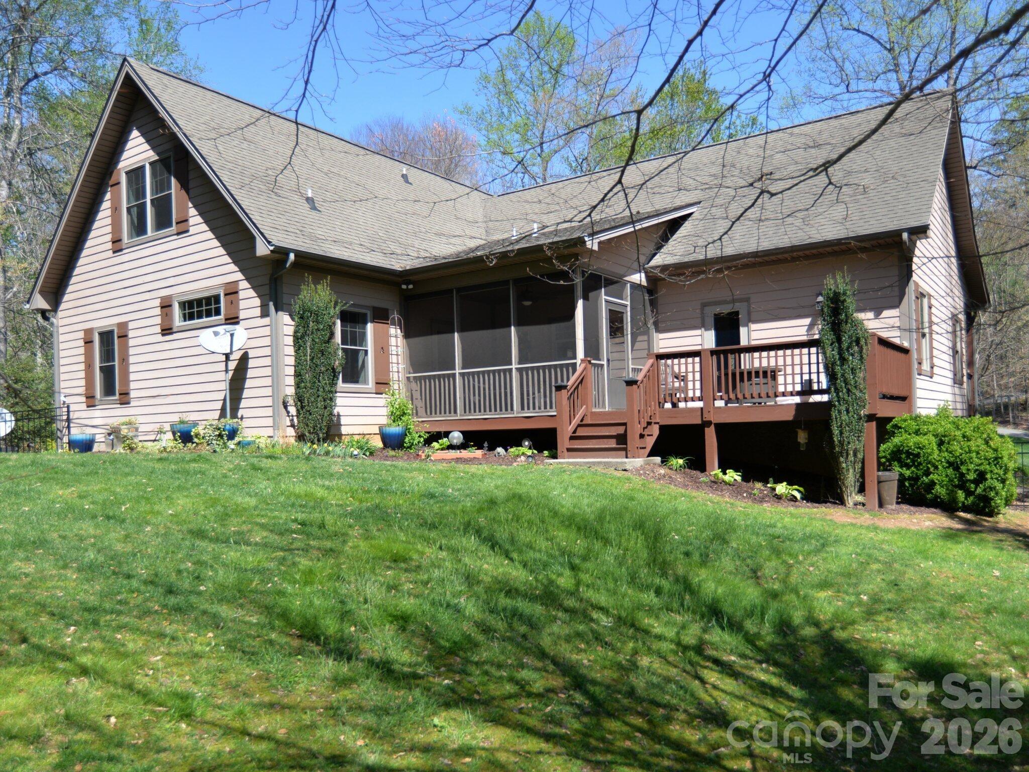 95 Creeks Edge Drive Hendersonville NC 28739