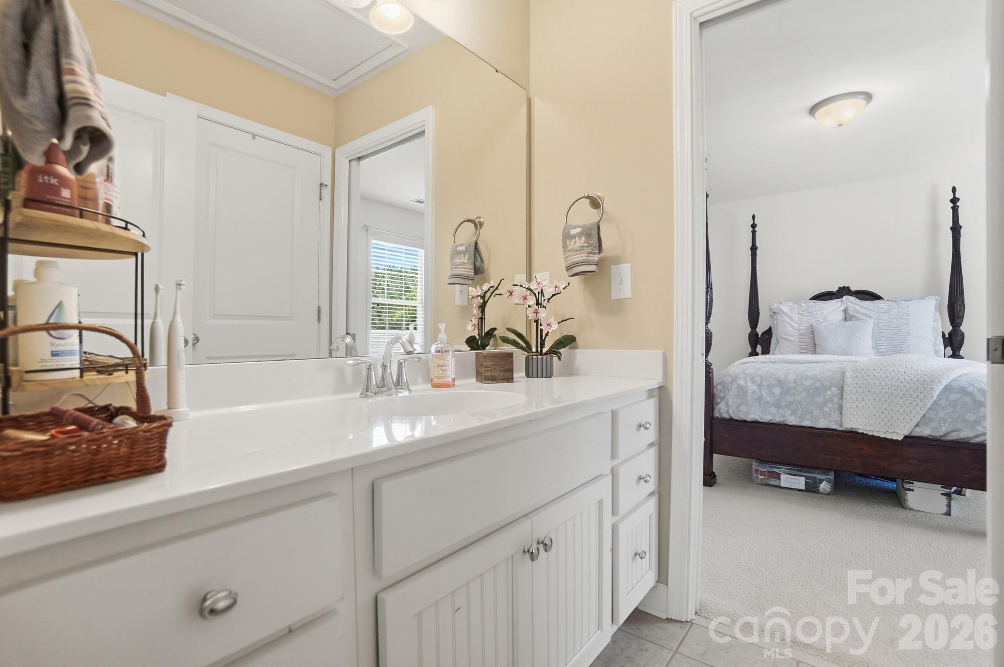 3219 Lakehurst Crossing Matthews NC 28104