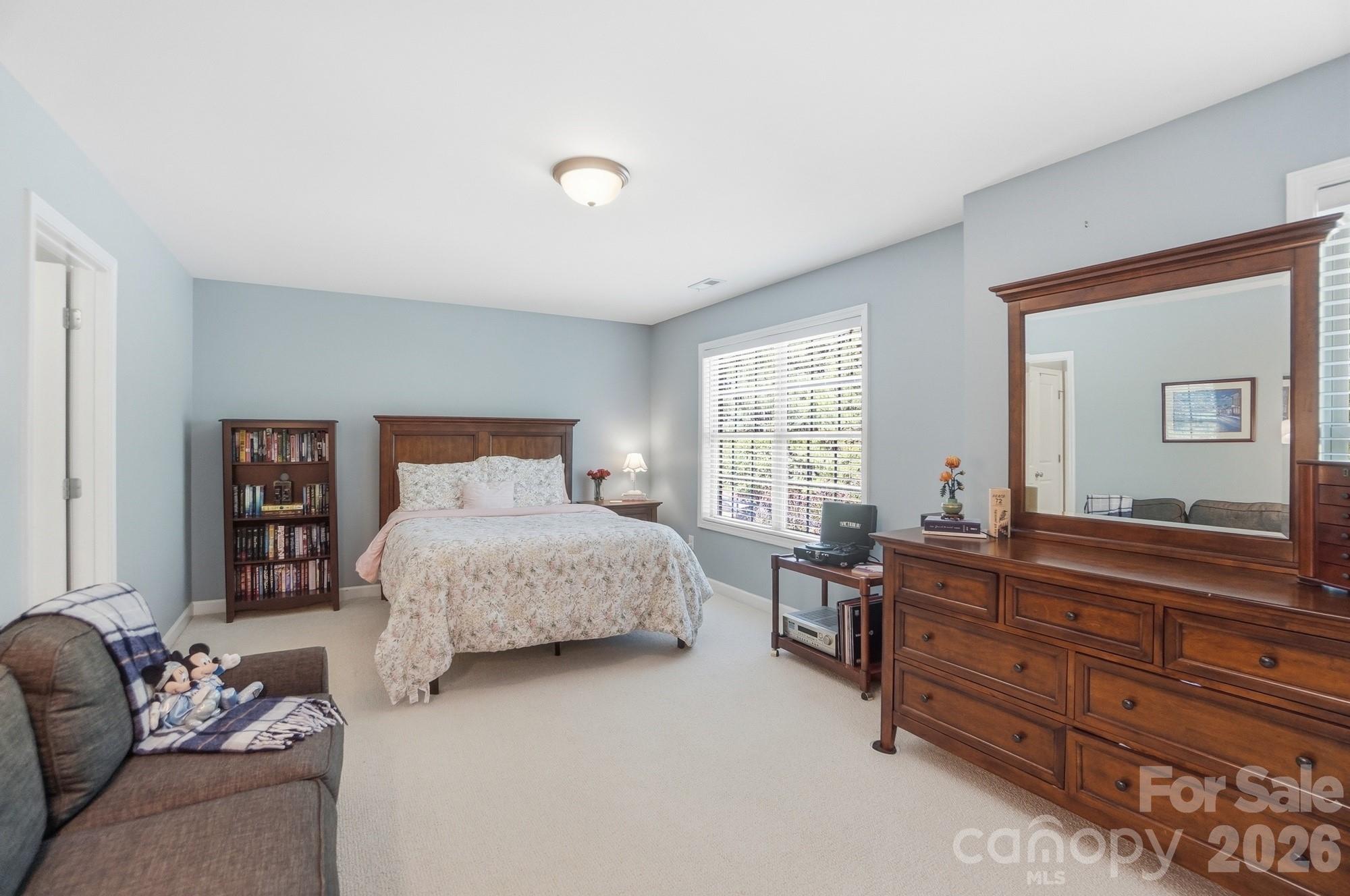 3219 Lakehurst Crossing Matthews NC 28104
