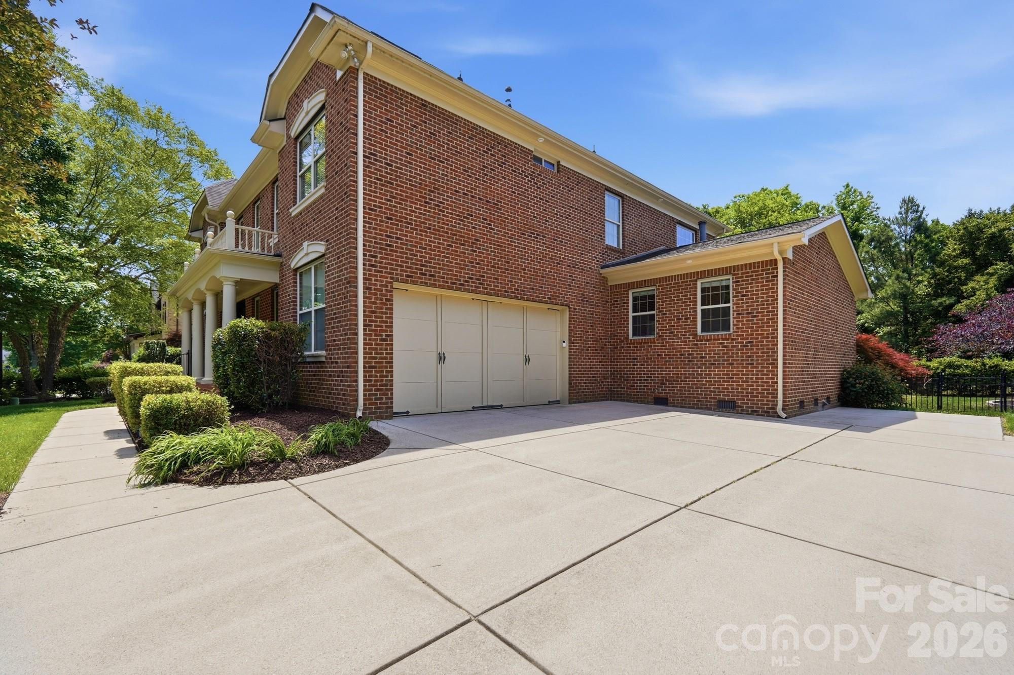 3219 Lakehurst Crossing Matthews NC 28104