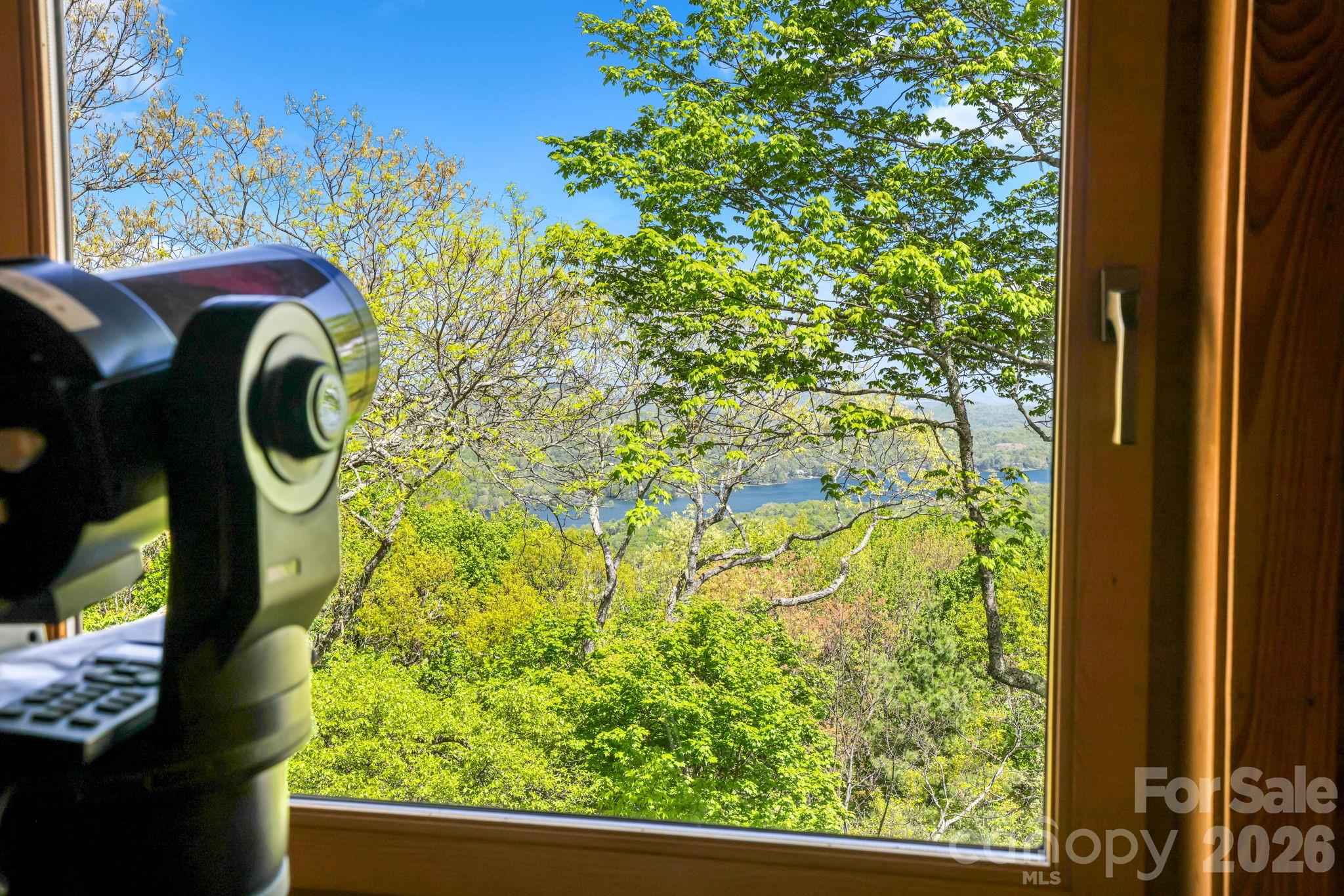 1052 Toxaway Drive Lake Toxaway NC 28747
