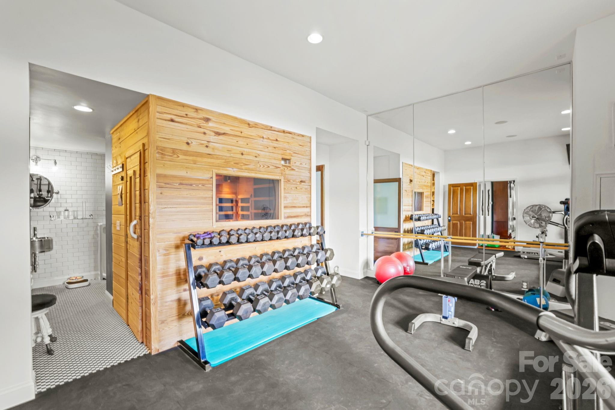 1052 Toxaway Drive Lake Toxaway NC 28747