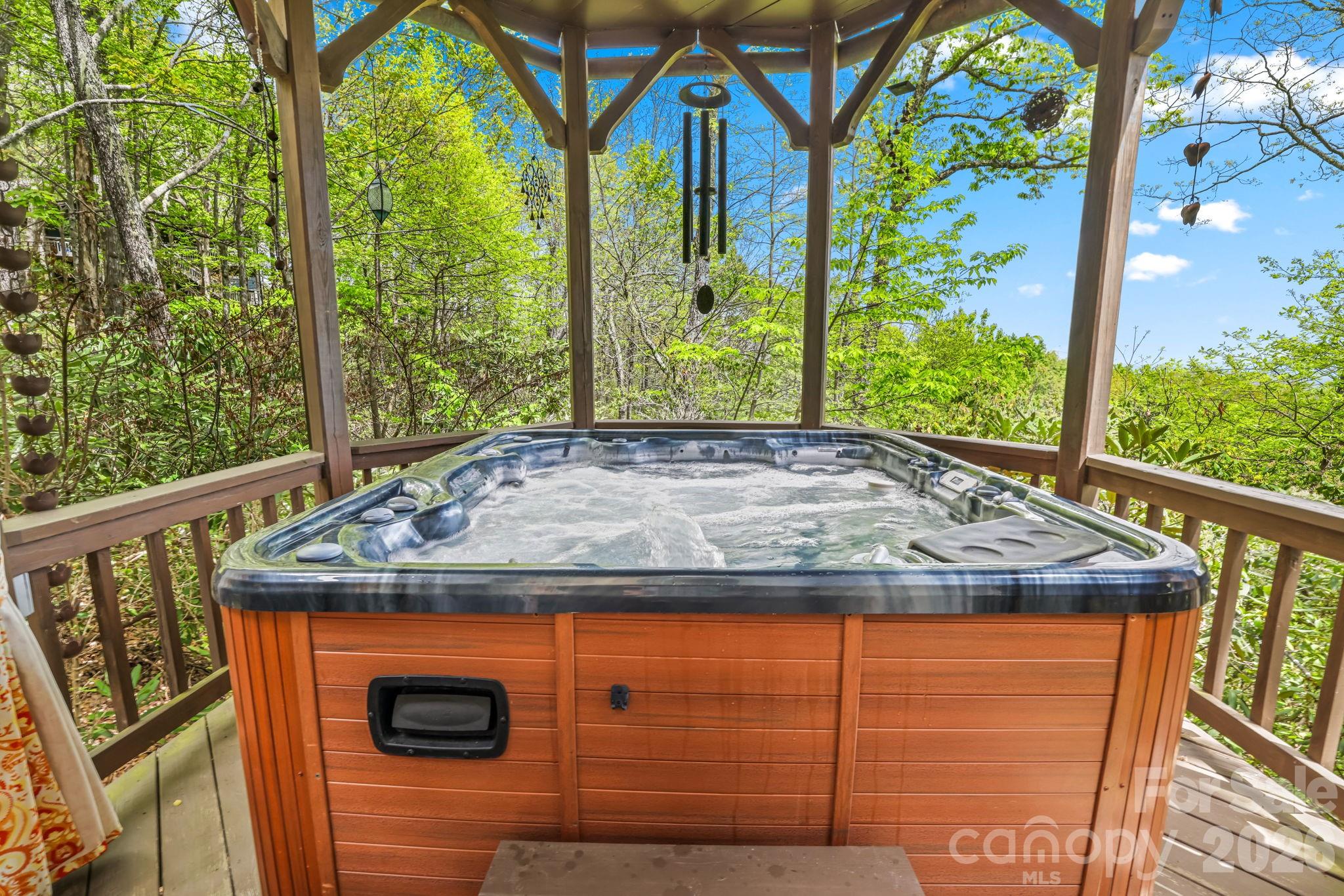 1052 Toxaway Drive Lake Toxaway NC 28747