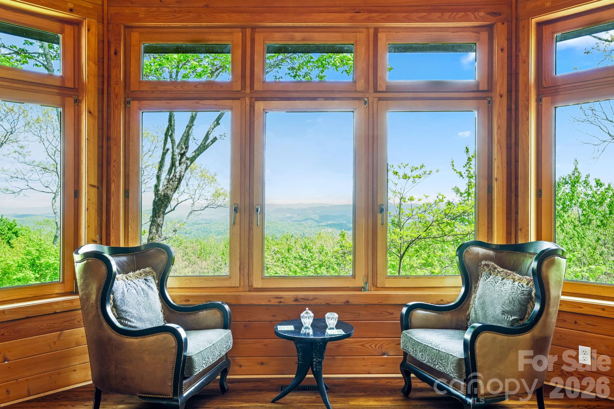 1052 Toxaway Drive Lake Toxaway NC 28747