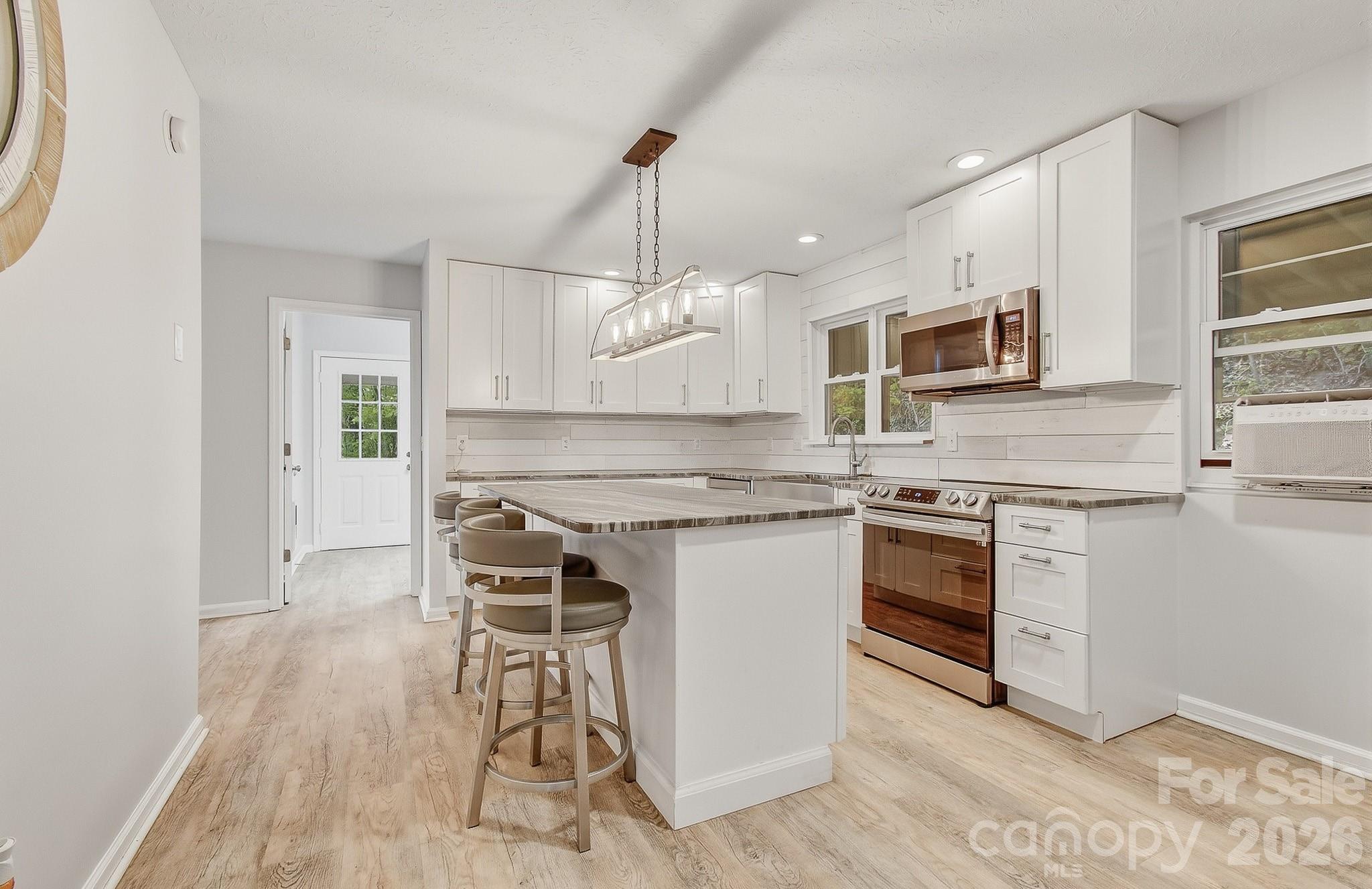 2131 Coleman Mountain Road Waynesville NC 28785