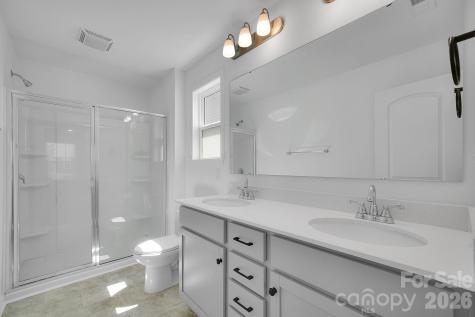 1224 Maxwell Court Dallas NC 28034