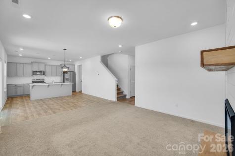 1224 Maxwell Court Dallas NC 28034