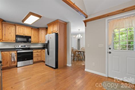93 Streamside Drive Waynesville NC 28785