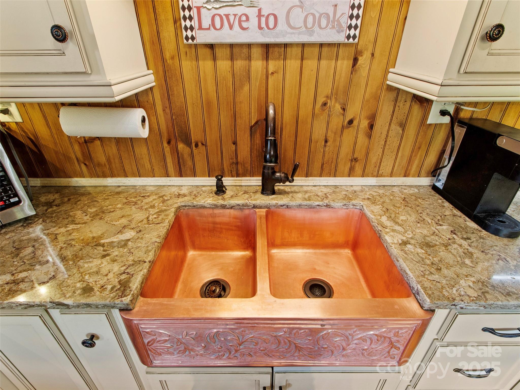 354 Big Ridge Road Burnsville NC 28714
