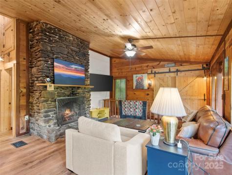 354 Big Ridge Road Burnsville NC 28714