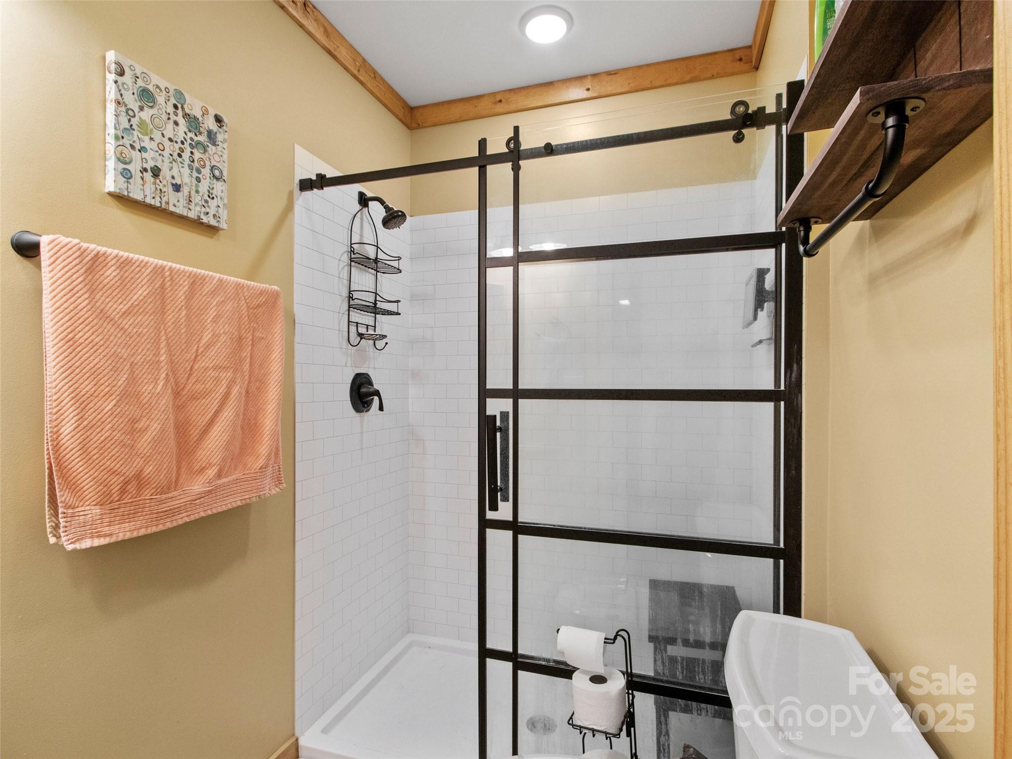 354 Big Ridge Road Burnsville NC 28714