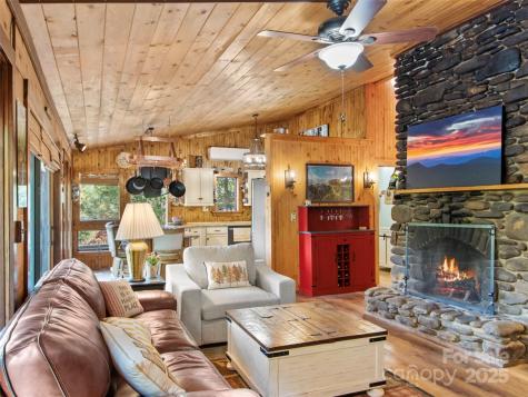 354 Big Ridge Road Burnsville NC 28714