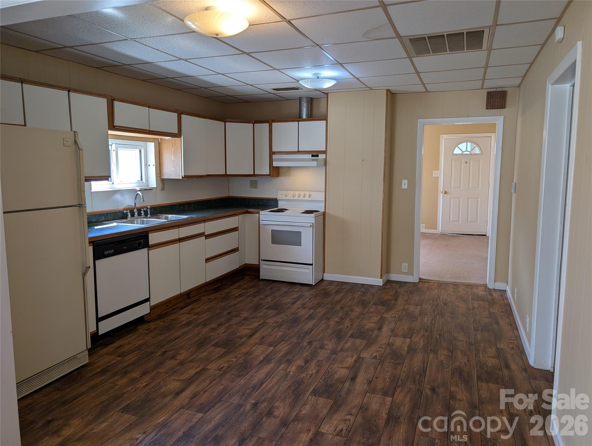 633 S Eastway Drive Troutman NC 28166