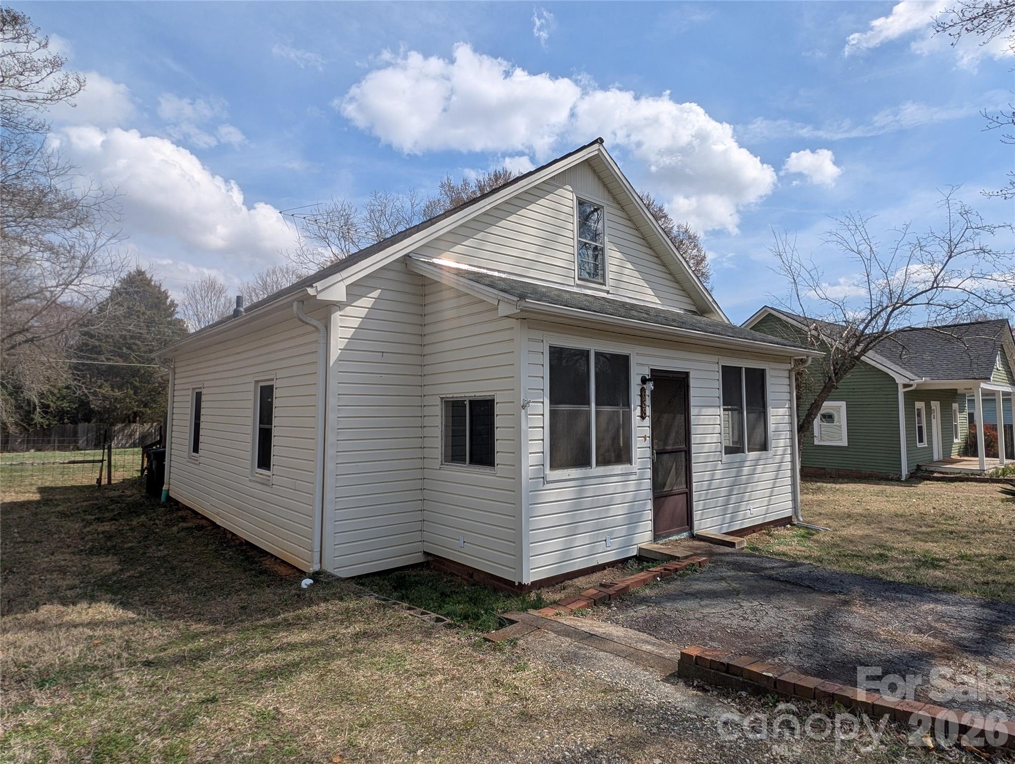 633 S Eastway Drive Troutman NC 28166