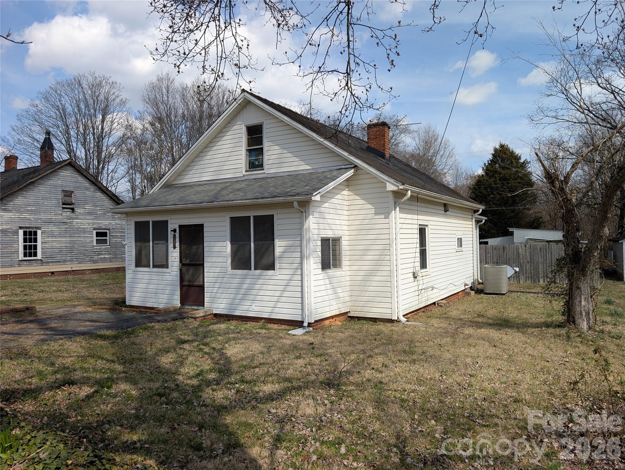 633 S Eastway Drive Troutman NC 28166