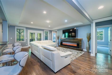 20 Angler Trail Asheville NC 28803