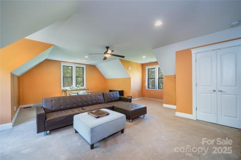 20 Angler Trail Asheville NC 28803