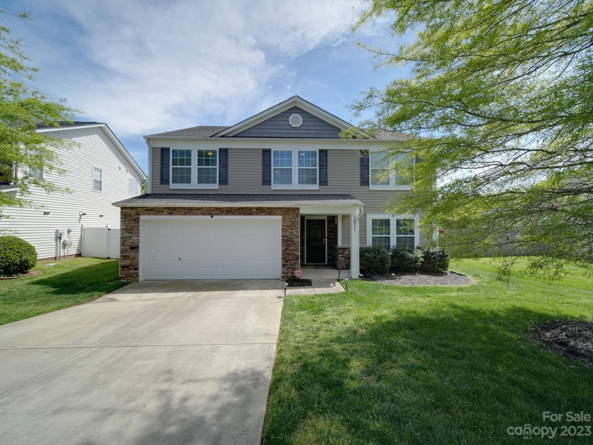 10928 Dapple Grey Lane Charlotte NC 28213