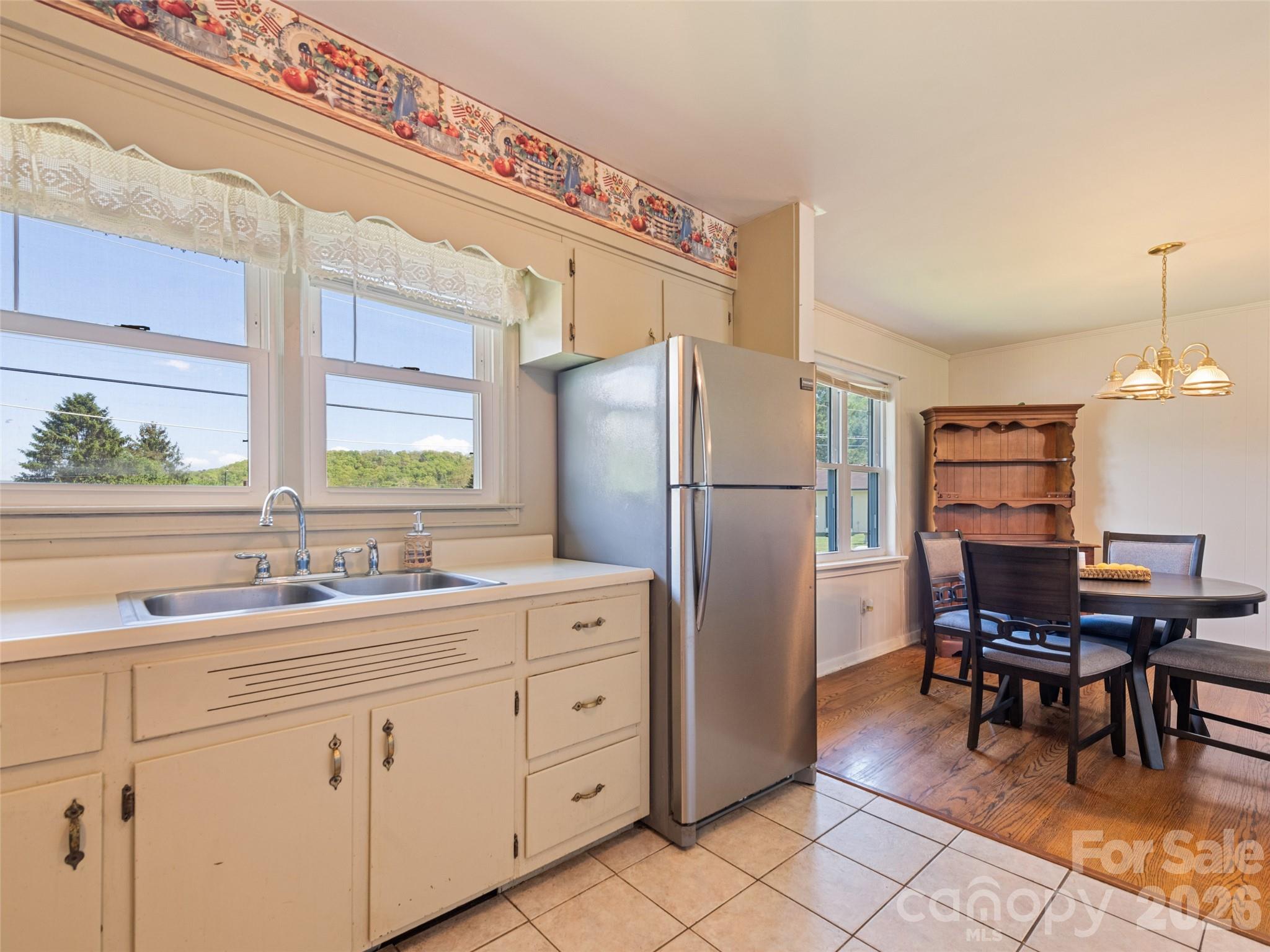 241 Grandview Circle Waynesville NC 28786