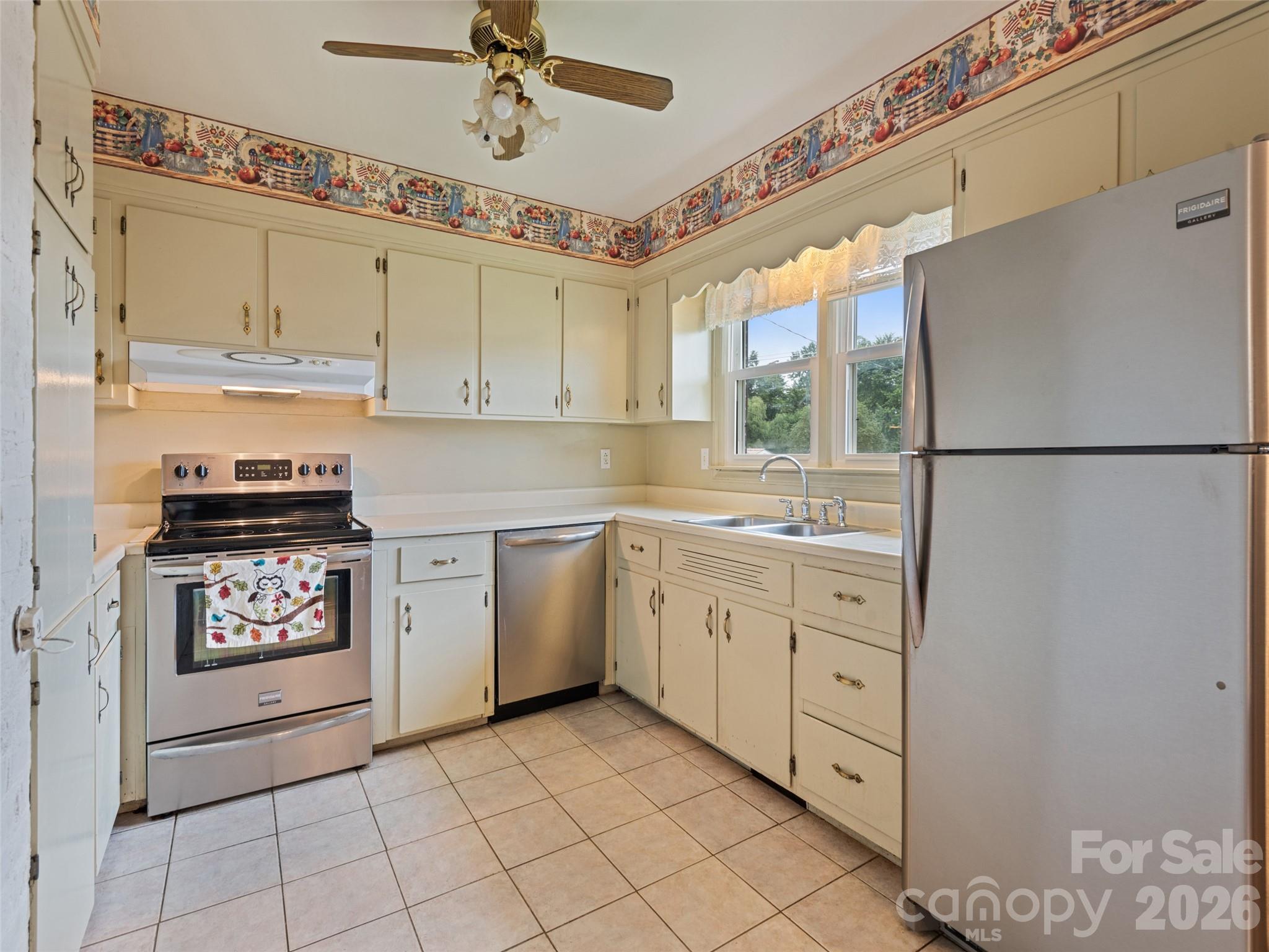 241 Grandview Circle Waynesville NC 28786