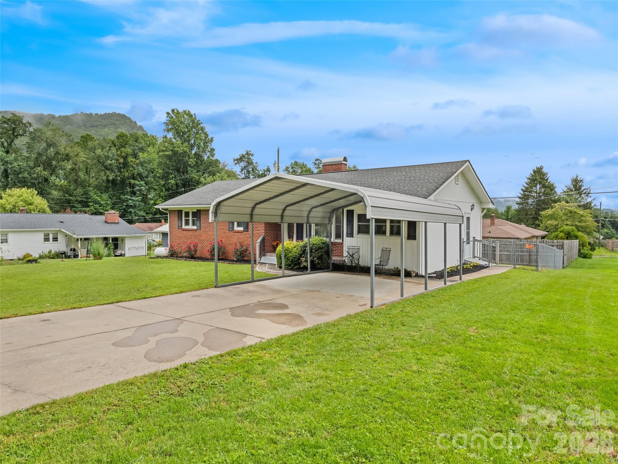 241 Grandview Circle Waynesville NC 28786