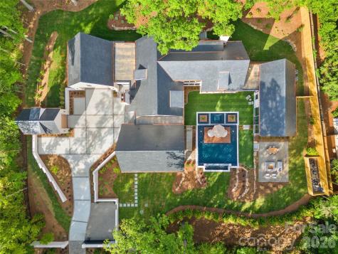 4111 Columbine Circle Charlotte NC 28211