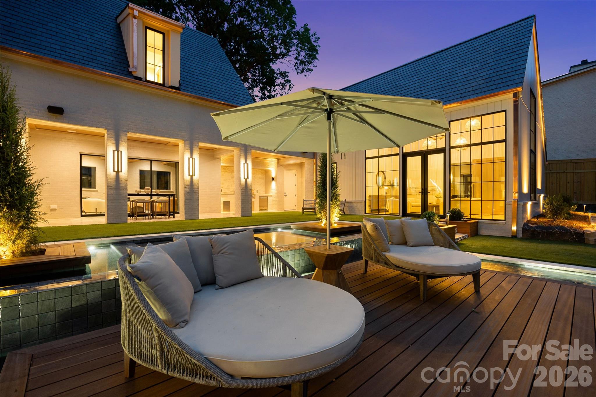 4111 Columbine Circle Charlotte NC 28211