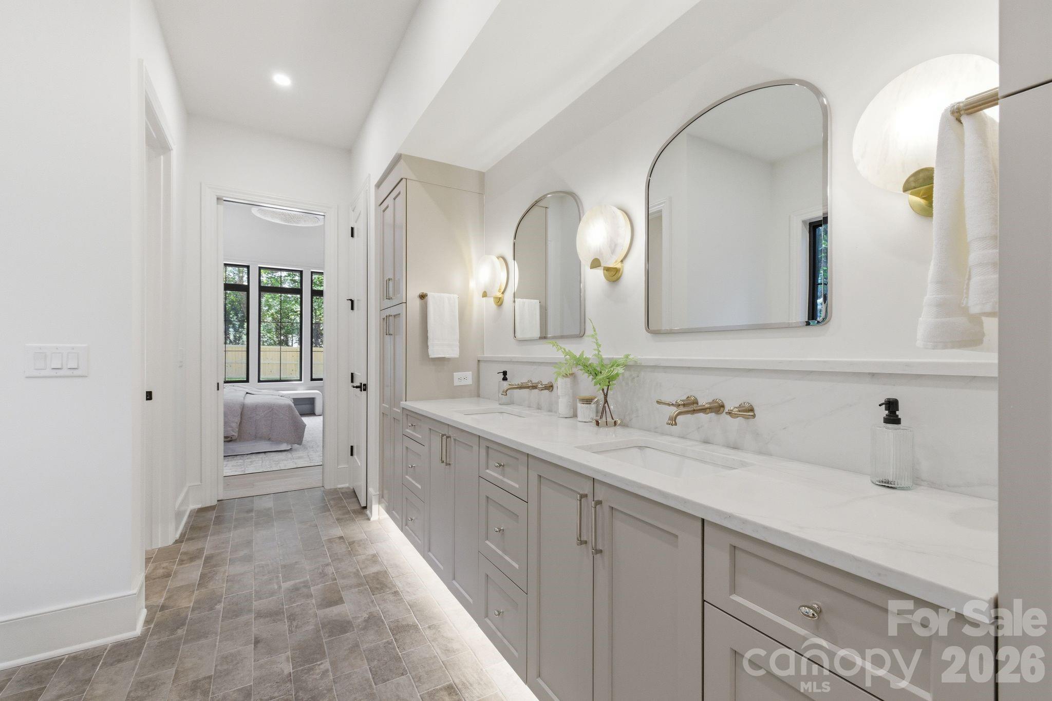 3028 Eastham Lane Charlotte NC 28209