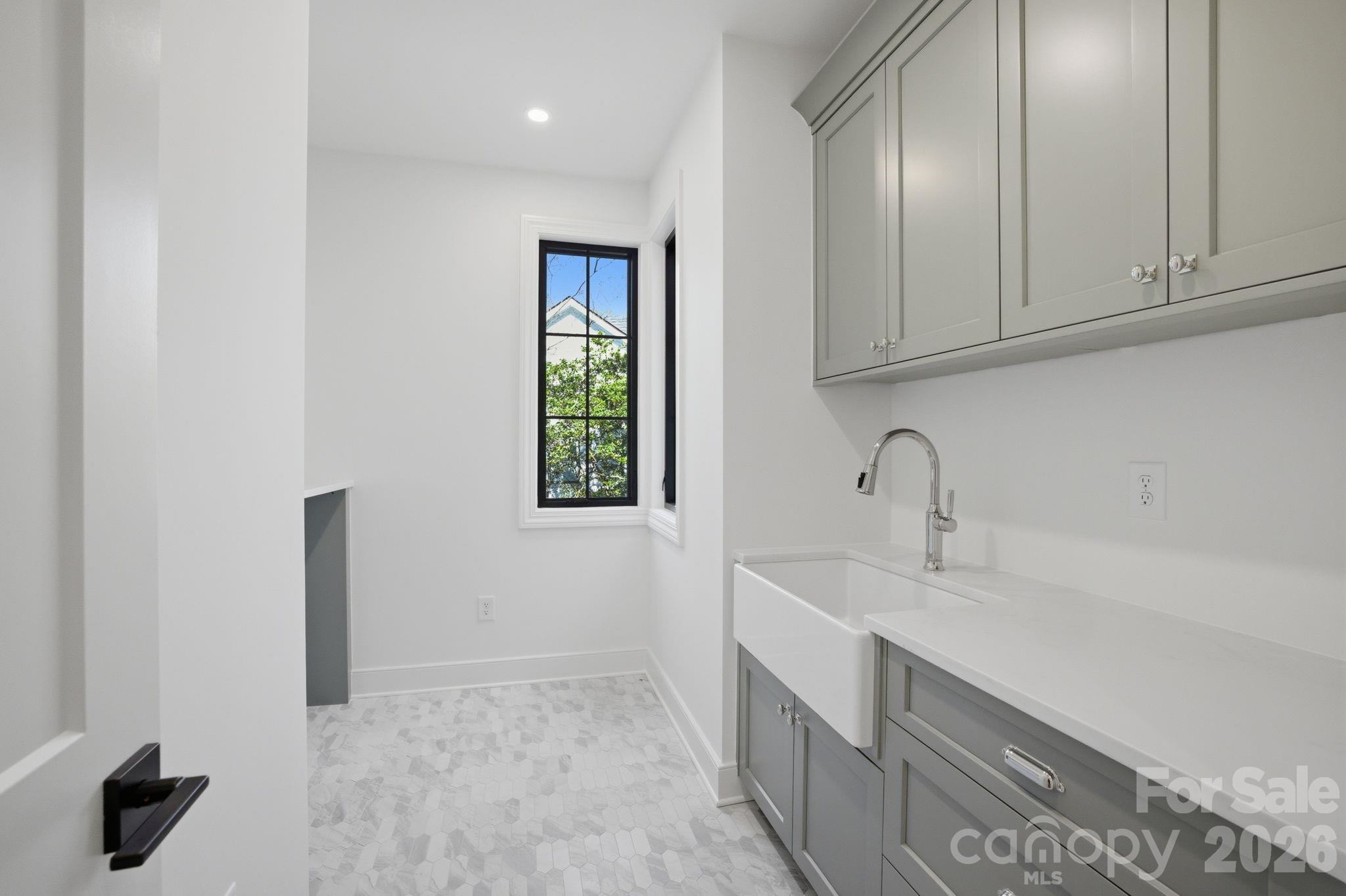 3028 Eastham Lane Charlotte NC 28209