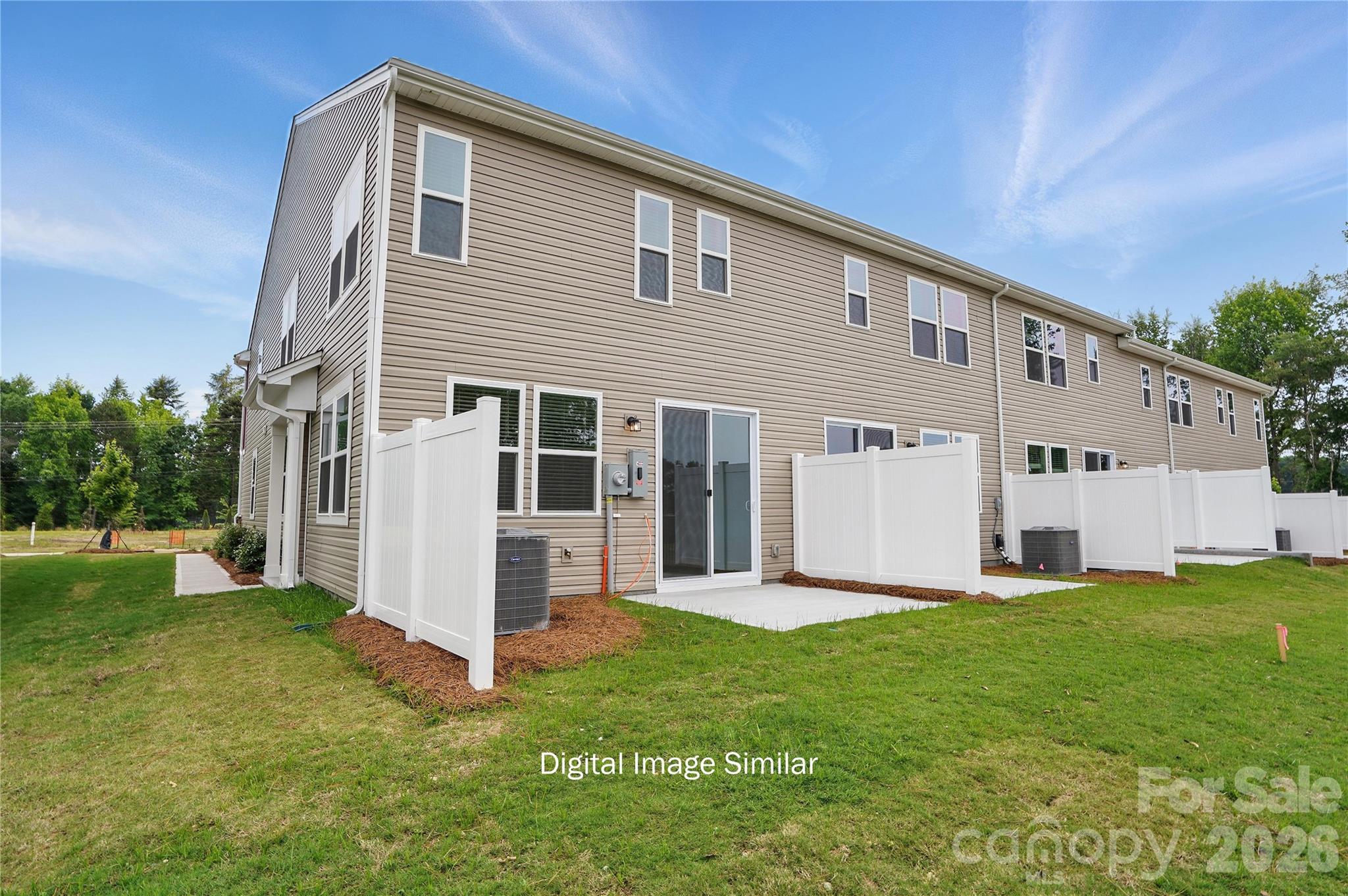 1122 Vibrant Road Charlotte NC 28215