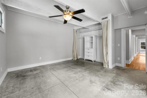 21 Hilldale Road Asheville NC 28803