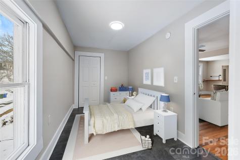 21 Hilldale Road Asheville NC 28803